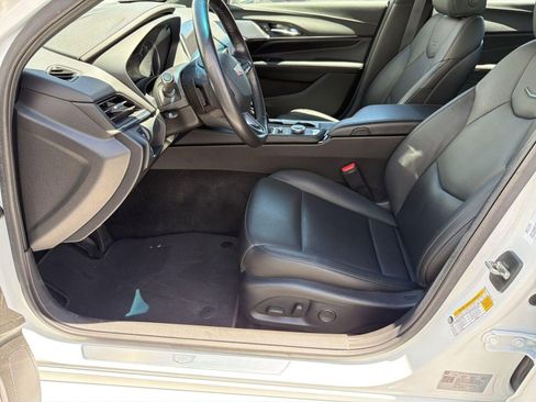 Certified 2023 Cadillac CT4 Premium Luxury RWD image 4