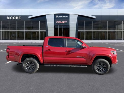 Used 2022 Toyota Tacoma SR5 image 3