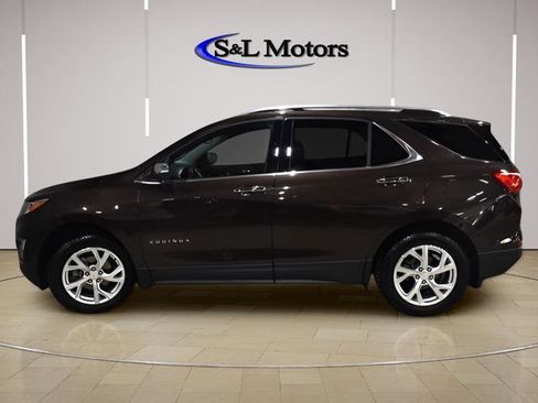 Used 2020 Chevrolet Equinox Premier AWD/4WD image 3