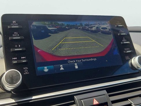 Used 2021 Honda Accord Sport Special Edition image 15