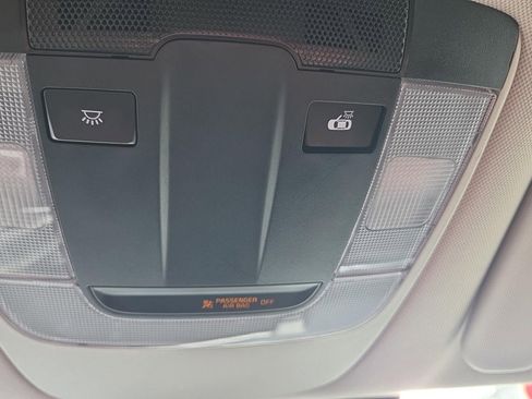 Used 2024 Kia Sportage LX image 16