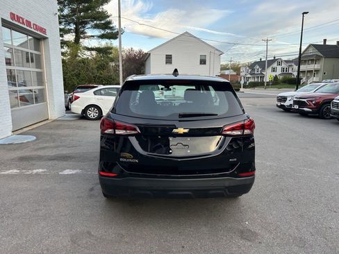 Used 2022 Chevrolet Equinox LS AWD/4WD image 5