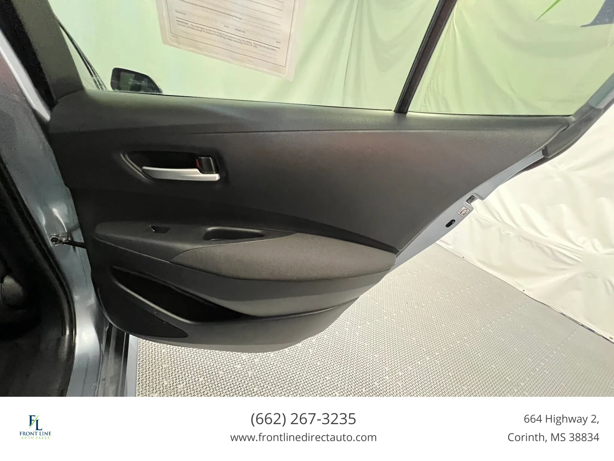 Used 2021 Toyota Corolla LE FWD image 23