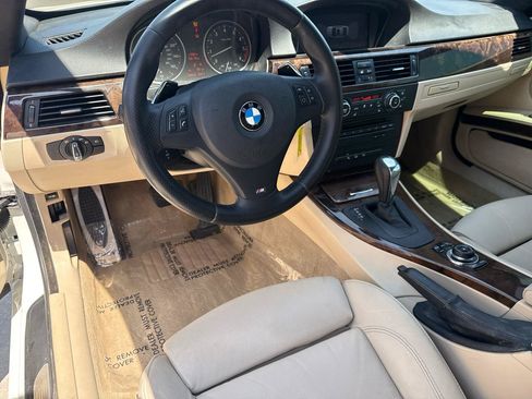 Used 2013 BMW 328i xDrive Coupe AWD/4WD image 29