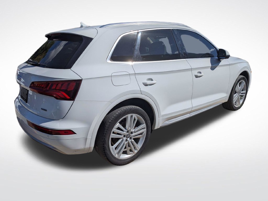 Used 2020 Audi Q5 2.0T Premium Plus w/ Premium Plus Package AWD/4WD image 3