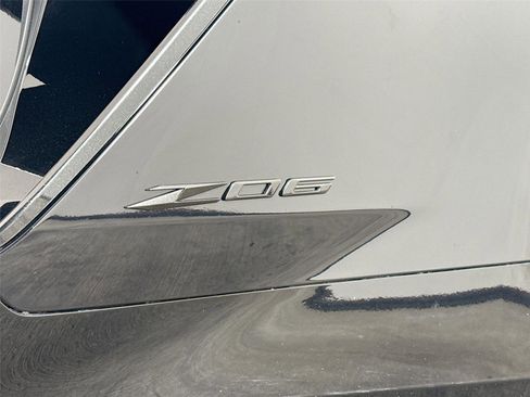 Used 2023 Chevrolet Corvette Z06 RWD image 34