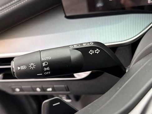 New 2025 Nissan Murano SL AWD/4WD image 22