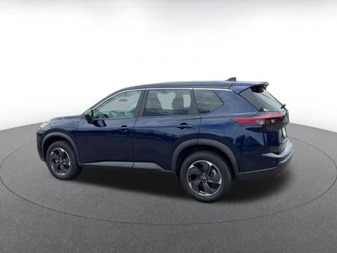 Used 2025 Nissan Rogue SV AWD/4WD image 8