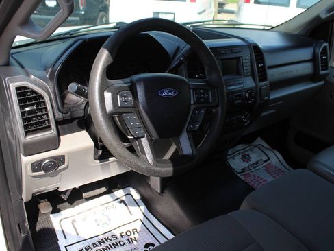 Used 2019 Ford F250 XL w/ Power Equipment Group AWD/4WD image 10