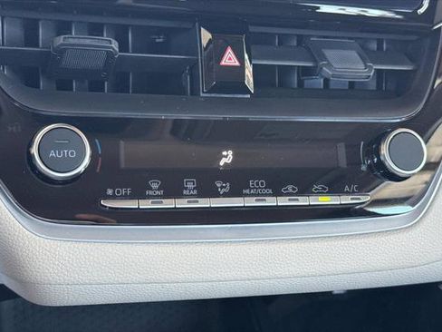 Certified 2025 Toyota Corolla LE image 23