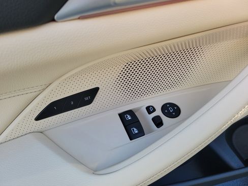 New 2026 BMW 430i Coupe w/ Parking Assistance Package image 10