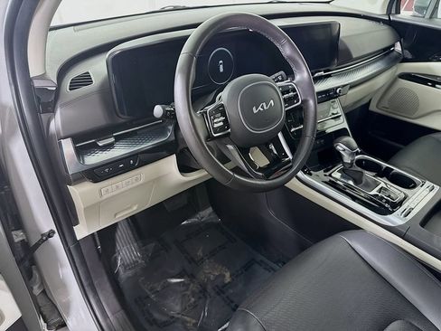 Used 2024 Kia Carnival SX Prestige FWD image 21