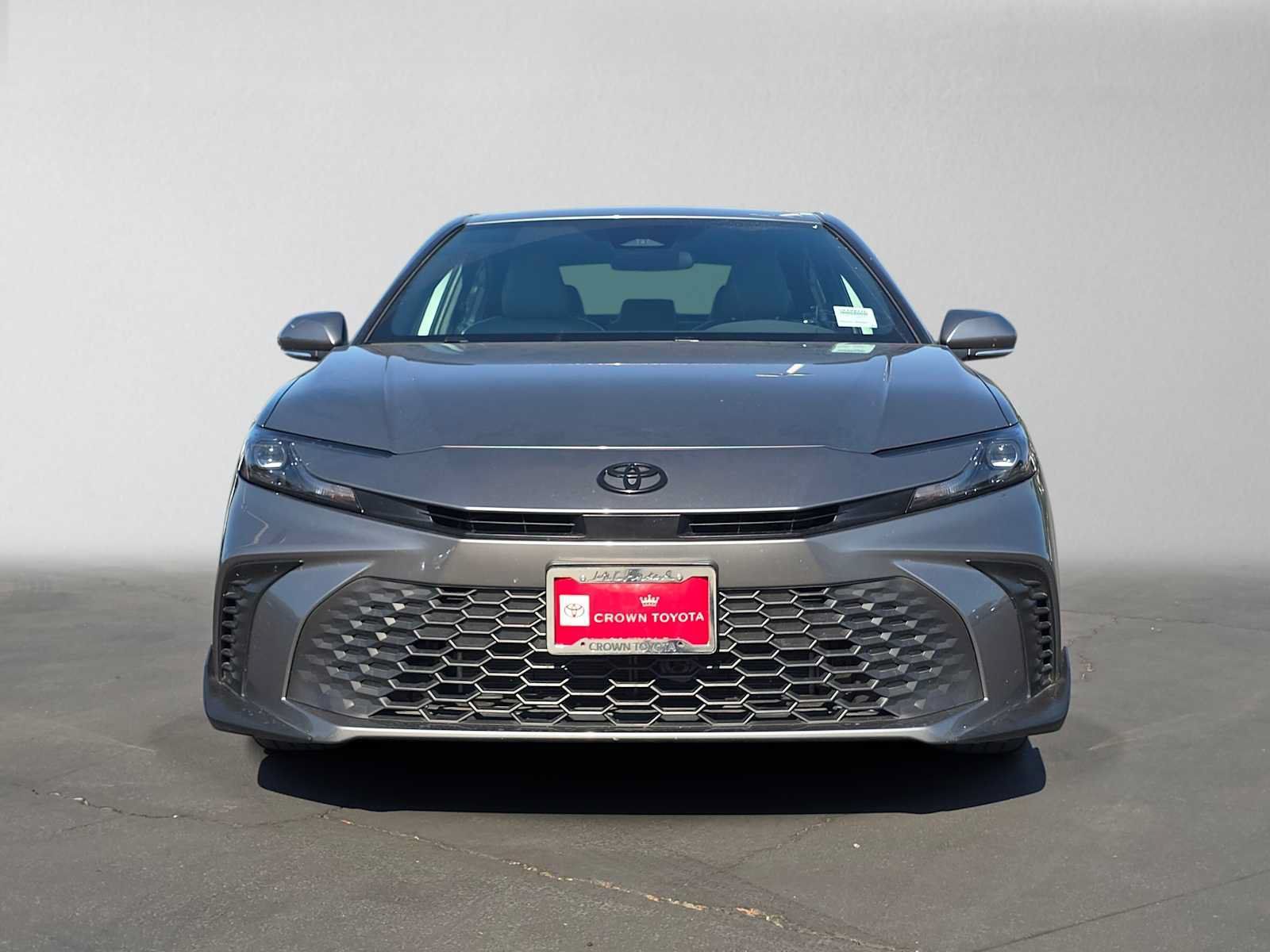 Used 2026 Toyota Camry SE AWD/4WD image 8
