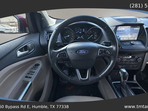 Used 2019 Ford Escape SEL AWD/4WD image 9
