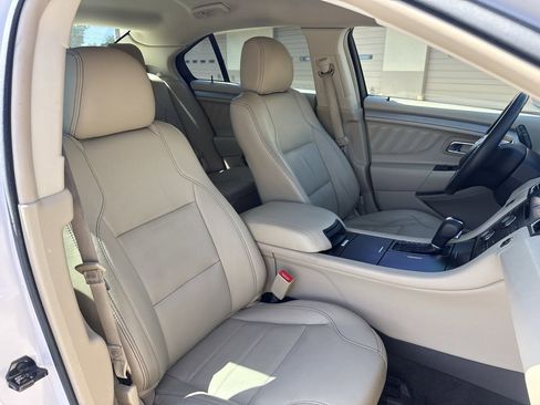 Used 2016 Ford Taurus SEL w/ Equipment Group 201A image 20