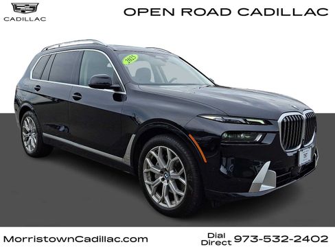 Used 2025 BMW X7 xDrive40i AWD/4WD image 1