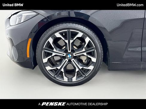 Used 2026 BMW 430i Convertible RWD image 2