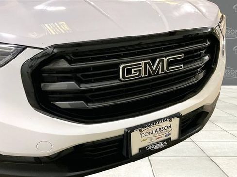Used 2020 GMC Terrain SLE w/ Driver Convenience Package AWD/4WD image 10