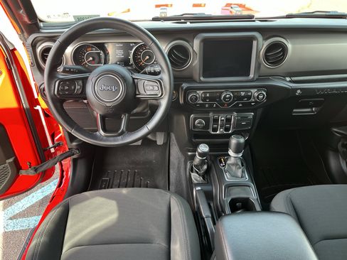 Used 2021 Jeep Wrangler Unlimited Sport w/ Sun And Sound Package image 12