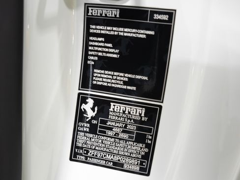 Used 2023 Ferrari 812 GTS RWD image 93