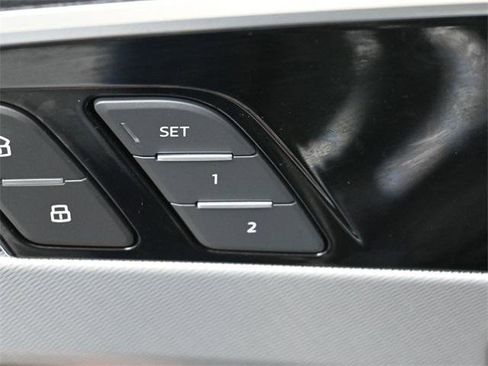 Used 2024 Audi A4 2.0T Premium Plus image 15