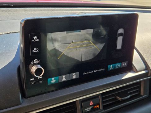 Used 2023 Honda Pilot EX-L image 11