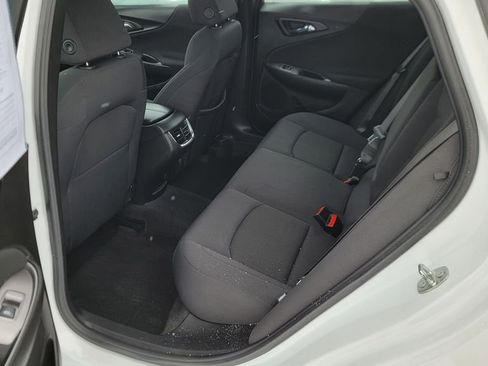 Used 2023 Chevrolet Malibu LT image 24