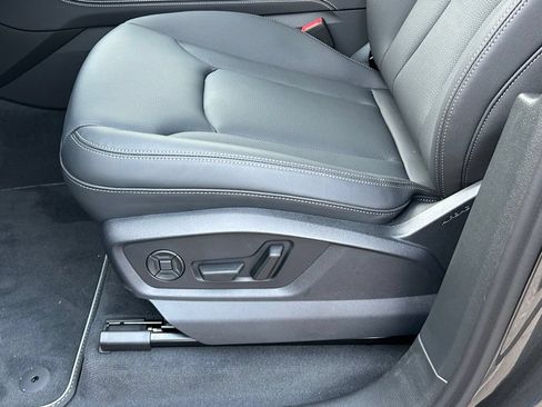 New 2026 Audi Q7 3.0T Premium Plus AWD/4WD image 16