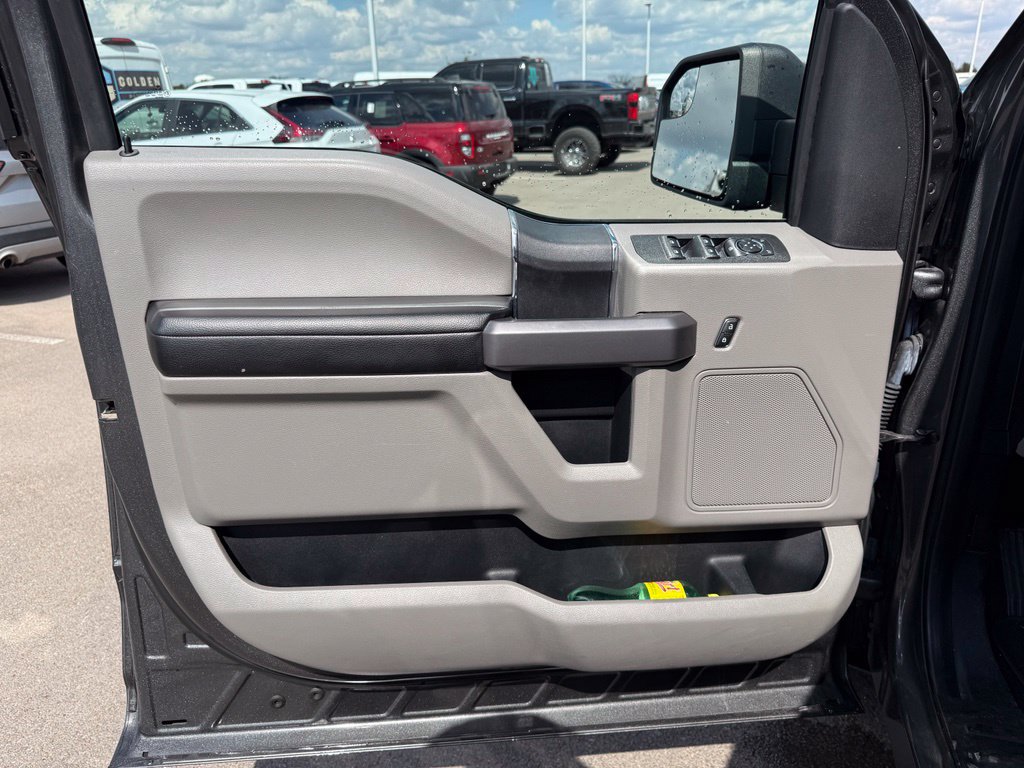 Used 2020 Ford F150 XLT w/ Equipment Group 301A Mid RWD image 6