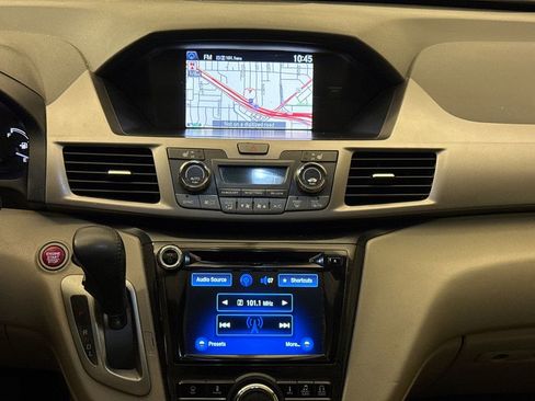 Used 2016 Honda Odyssey Touring image 15