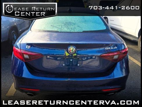 Used 2021 Alfa Romeo Giulia Sprint w/ Performance Package image 1