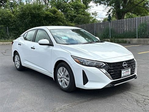 New 2025 Nissan Sentra S image 3