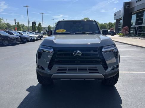 Certified 2025 Lexus GX 550 AWD/4WD image 7
