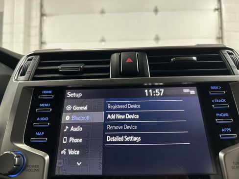 Used 2023 Toyota 4Runner SR5 Premium w/ Moonroof Package AWD/4WD image 31
