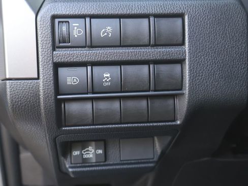 Used 2025 Toyota Tacoma TRD Sport image 17