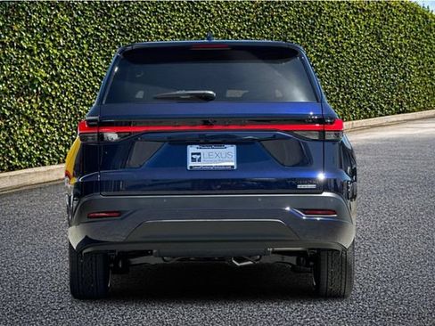 New 2026 Lexus TX 550h AWD Plug-In Hybrid image 6