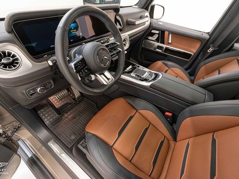 Used 2025 Mercedes-Benz G 63 AMG 4MATIC image 4