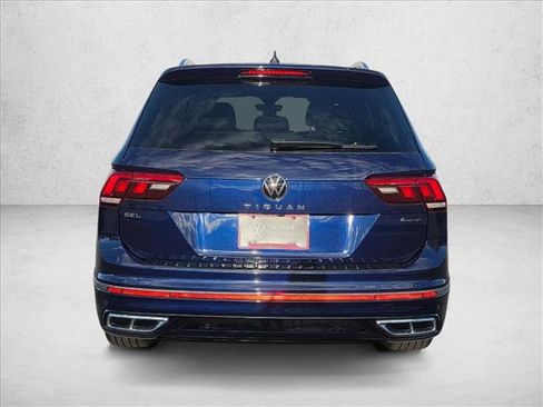 Used 2022 Volkswagen Tiguan SEL R-Line AWD/4WD image 7