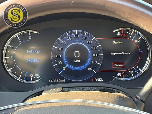 Used 2017 Cadillac Escalade Luxury image 26