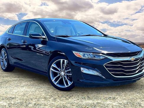 Used 2024 Chevrolet Malibu LT FWD image 1