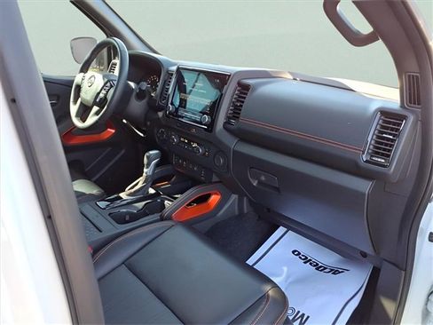 Used 2024 Nissan Frontier PRO-4X w/ Pro Premium Package image 21