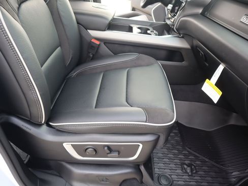 New 2026 RAM 1500 Laramie w/ Night Edition image 14