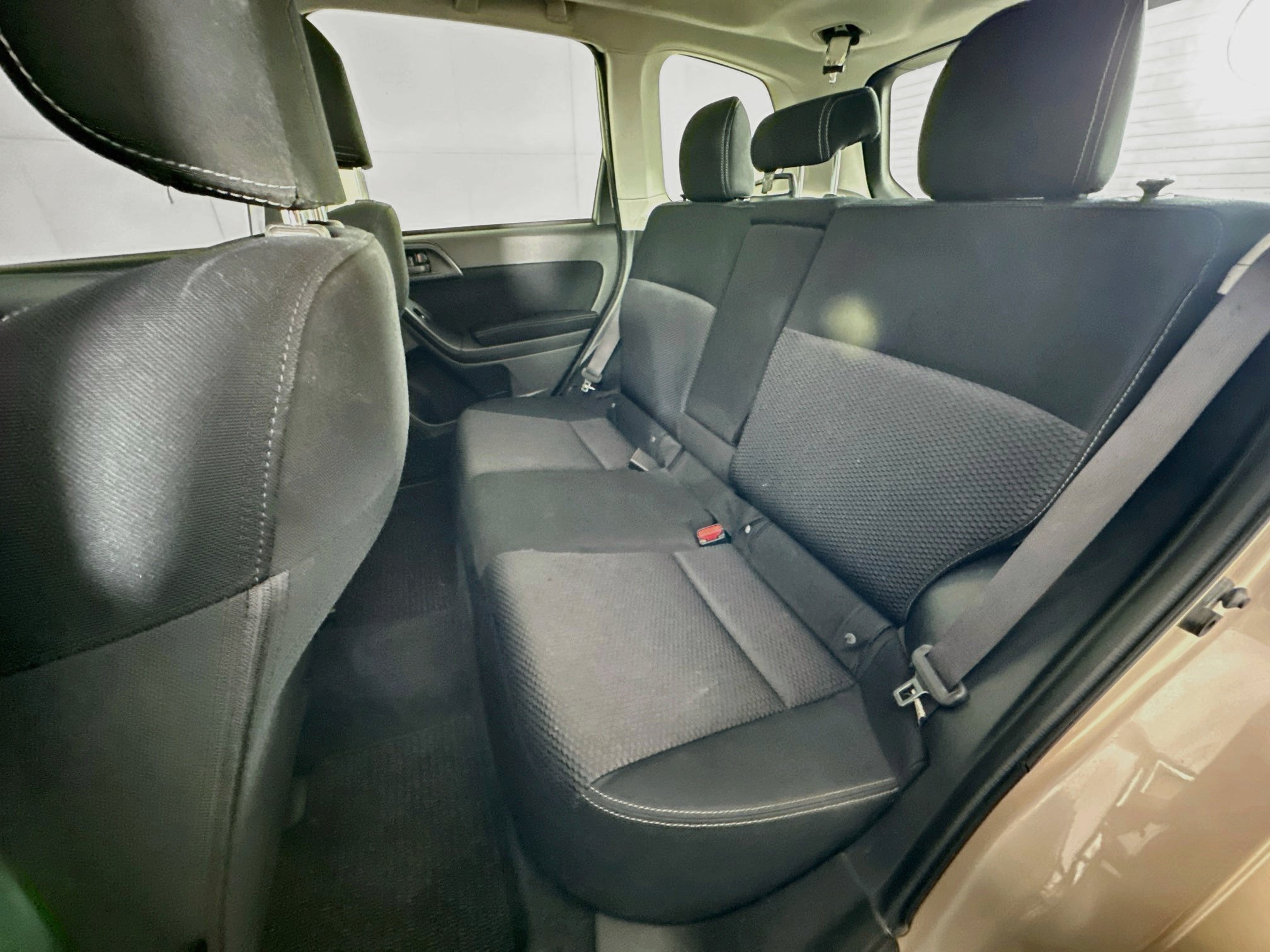 Used 2015 Subaru Forester 2.5i Premium AWD/4WD image 25