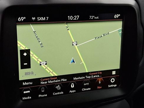 Used 2023 Jeep Renegade Latitude w/ Sun/Sound Group AWD/4WD image 21