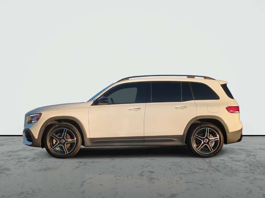 Used 2023 Mercedes-Benz GLB 250 4MATIC image 5