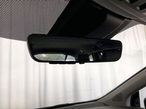 Used 2018 Honda Odyssey EX-L image 16