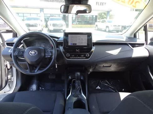 Used 2023 Toyota Corolla LE FWD image 23