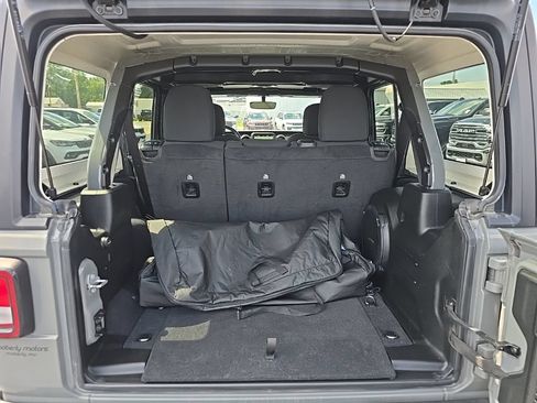 Used 2022 Jeep Wrangler Unlimited Sport AWD/4WD image 58
