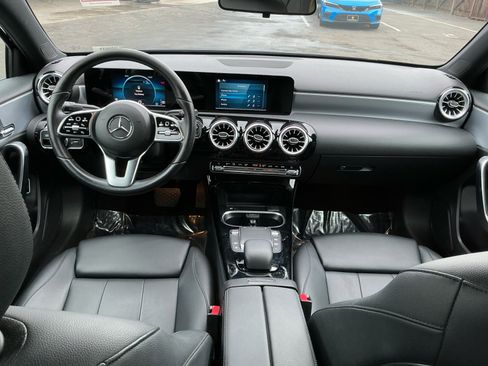 Used 2022 Mercedes-Benz A 220 image 17