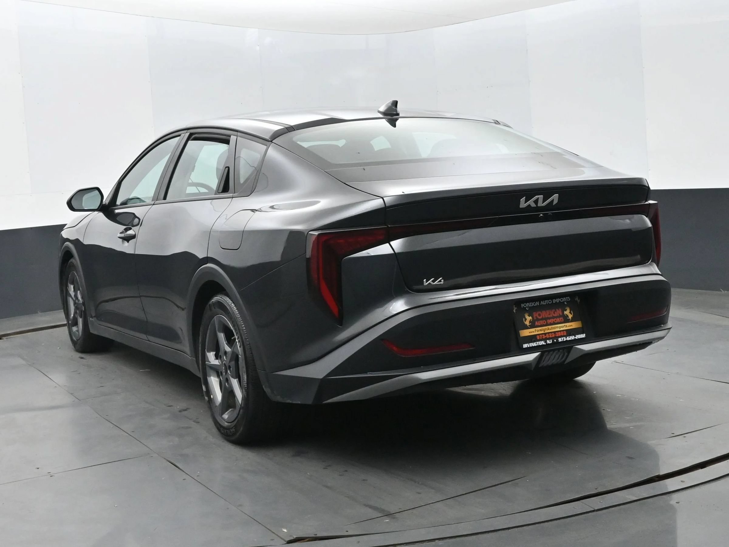 Used 2025 Kia K4 FWD image 9